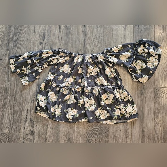 szS American Eagle Floral Off-Shoulder Peasant Top Tiered Bohemian Blouse - Picture 8 of 9